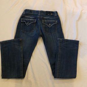 Rock ‘n’ roll cowgirl jeans